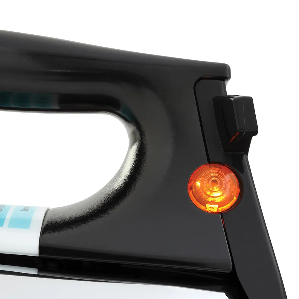 (LLEGANDO 27 DE JULIO) Plancha de Ropa Seca Clásica Oster® de Aluminio Pulido – GCSTBV4119 | Diseño Pesado para un Planchado sin Esfuerzo