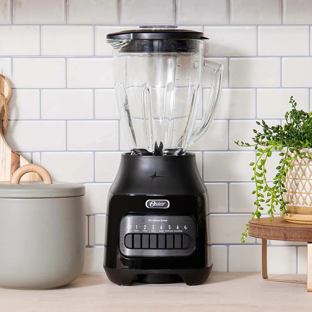 (LLEGANDO 27 DE JULIO) Licuadora Oster® con Vaso de Vidrio 1.25 L, 6 Velocidades + Pulso – BLSTPEG-BPB | 800W de Potencia Máxima