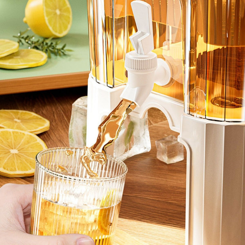 Dispensador De Agua Y Bebidas Con Grifo De 3L. 23 Cm De Alto, 24.5 Cm Profundidad 17 Cm De Ancho. TU428 Selecto