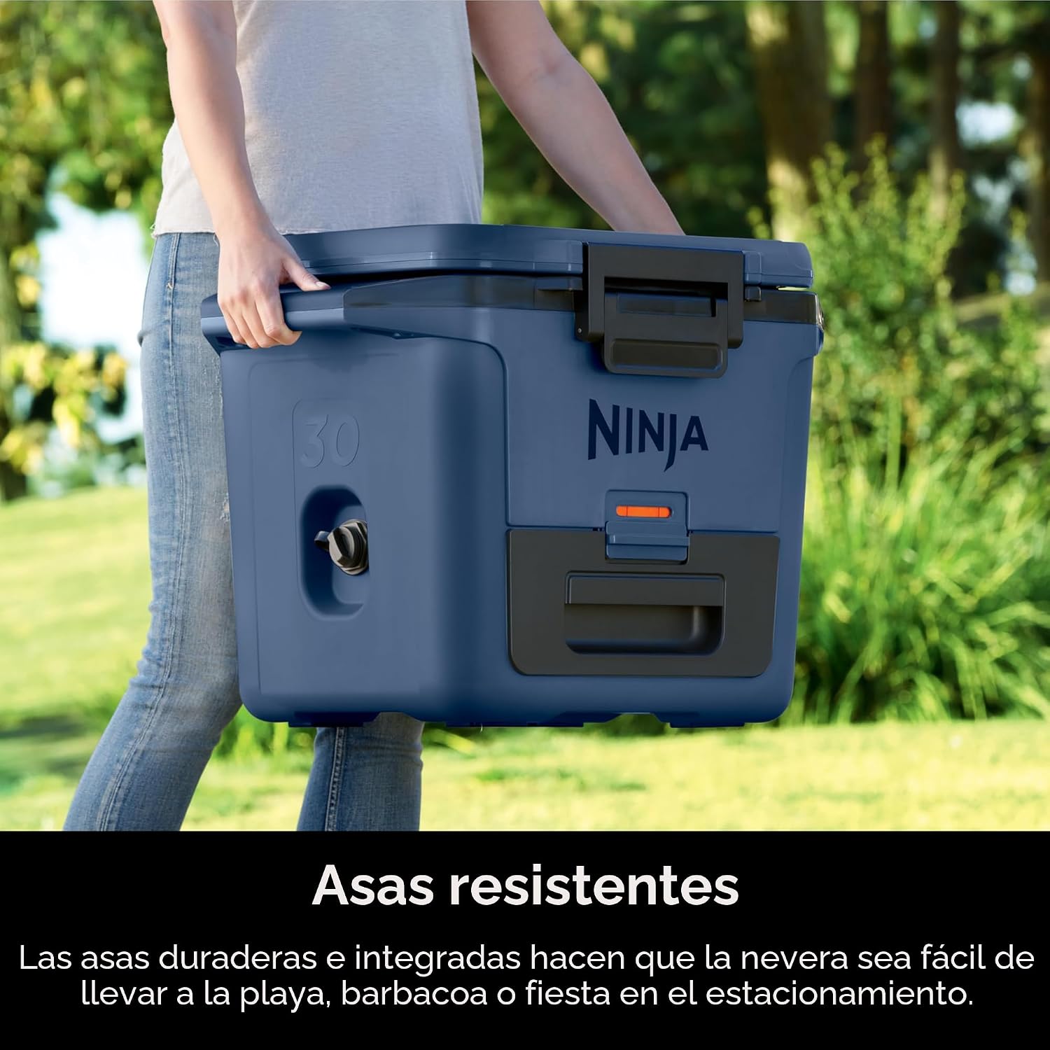 (LLEGANDO 1 DE SEPT) Hielera Cooler Ninja FrostVault 30 Qt / 28 L con Zona Seca – FB131CBL
