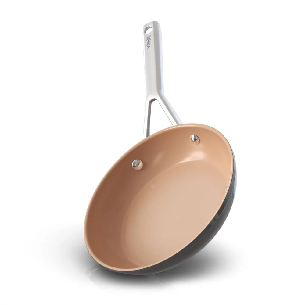 Sartén Extended Life Essential CeramicLock 8"/20cm con Tapa de Vidrio Ninja CW80020