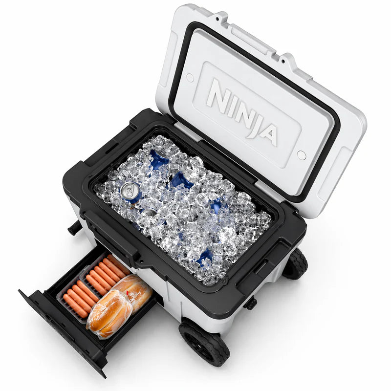 Cooler Ninja Frostvault De 45QT Con Ruedas. Hielera Térmica Con Dry Zone, Gaveta Inferior Y Alta Conservación De Frío. Color Blanco. FB245WH