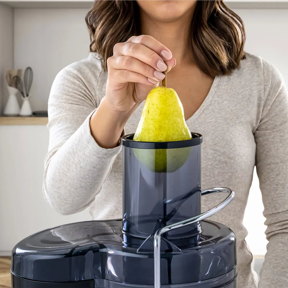 Extractor de Jugos Eléctrico 2 Velocidades + Pulso 1.25L 600W Oster FPSTJE320S