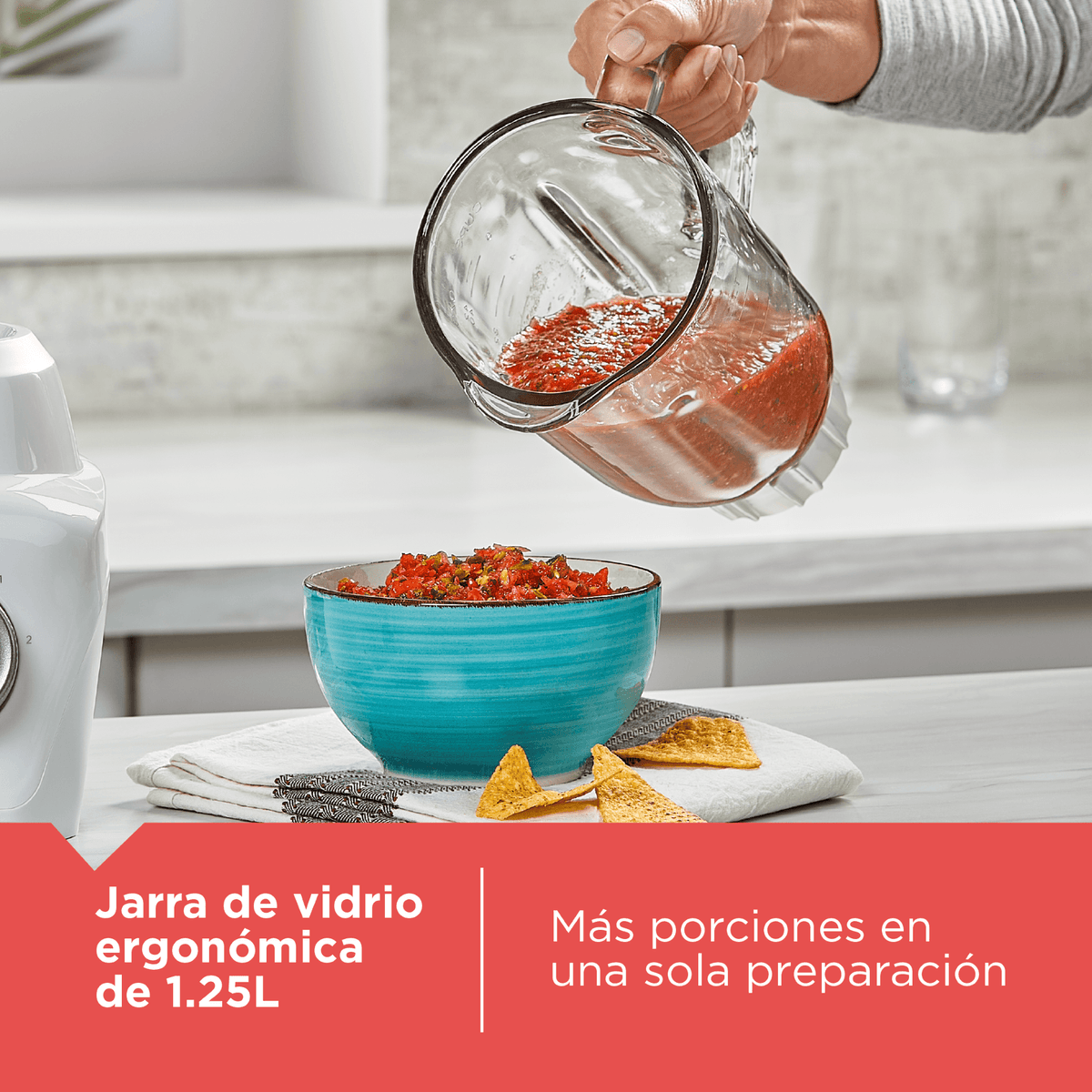 Licuadora Ice Crush Jarra de Vidrio 1.25L 700W Black and Decker BL0876-0WDLA