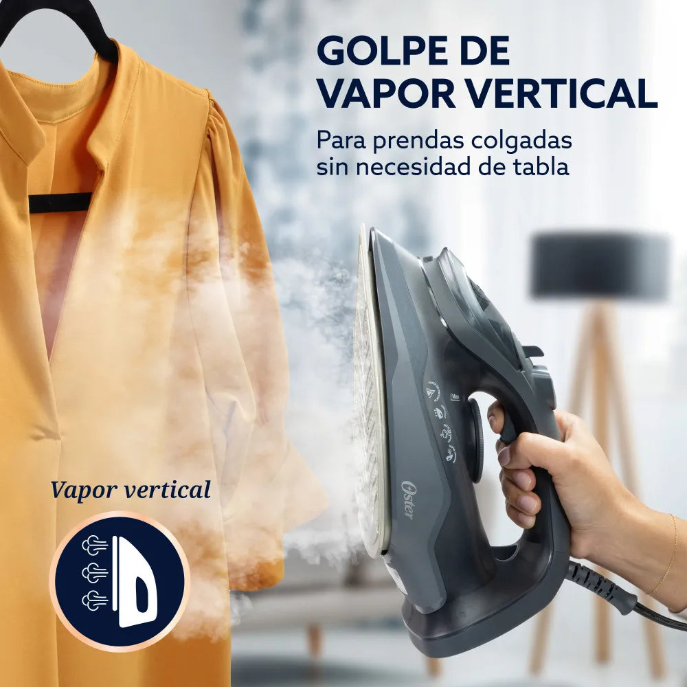 Plancha de Ropa de Vapor AeroGlide Negro Oster GCSTAC7002