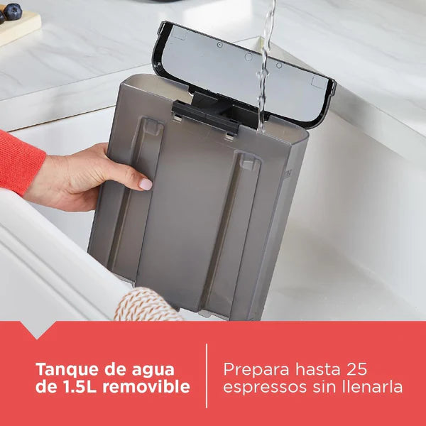 Cafetera Espresso y Capsula Nespresso 1.5L 20 Bares Black and Decker EM0312-0SDLA