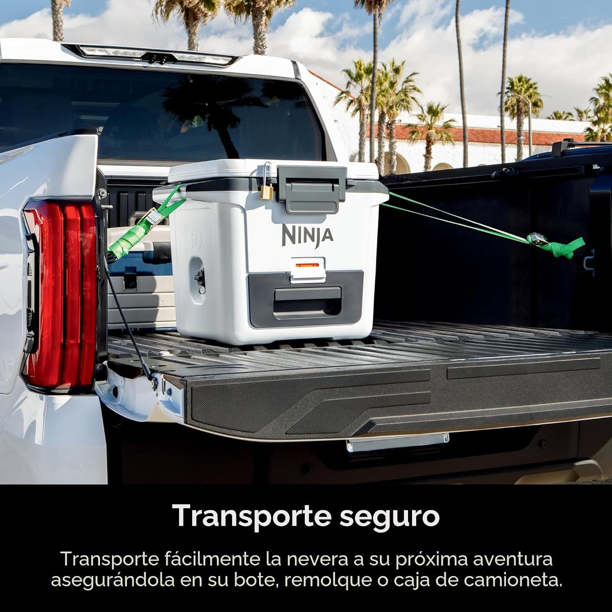 Hielera Cooler Ninja FrostVault FB131QWH de 30 Qt / 28 Litros con Cold Dry Zone – Blanca