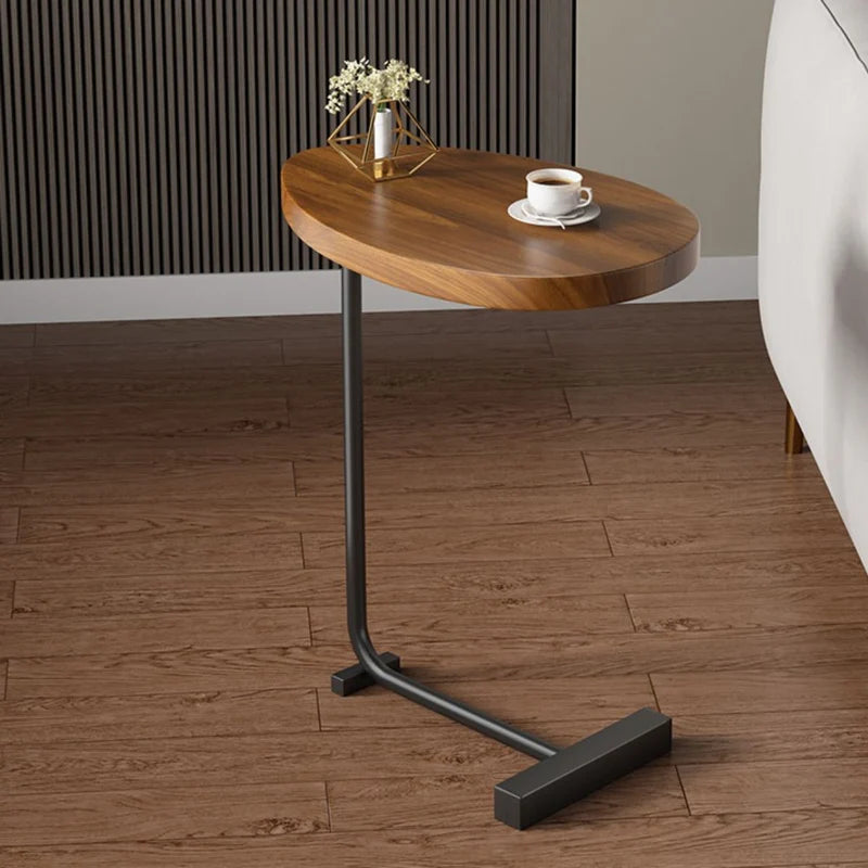 Mesa Auxiliar Tipo C Para Sofá Con Bandeja Ovalada De Madera. Mesita Lateral Moderna Con Base Metálica Estable Para Sala, Dormitorio U Oficina (30X36x62cm). Color Madera LT779