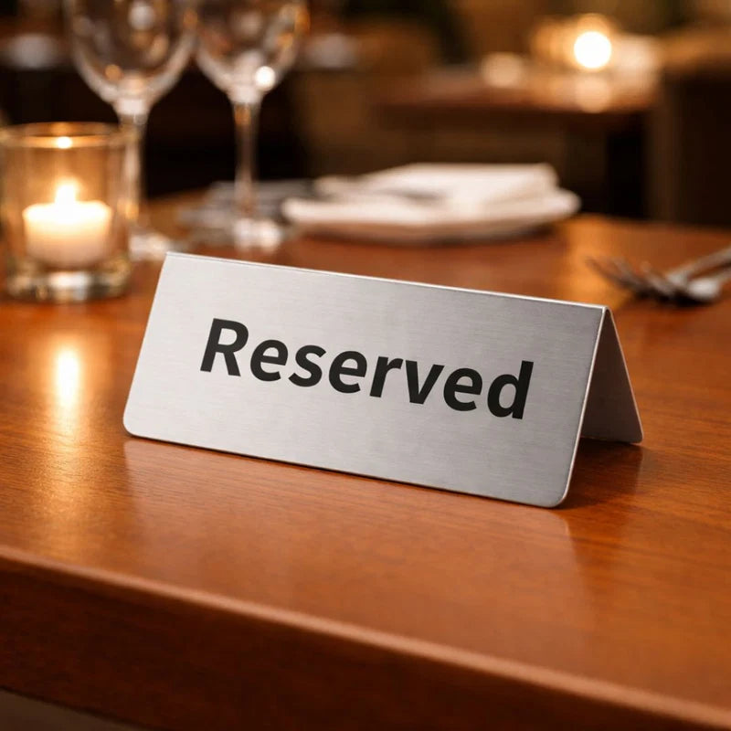 Letrero De Mesa De Reservas “Reserved” De 12 Cm. Señalización De Reservado De Acero Inoxidable Para Restaurante Y Eventos. Color Plateado. LT914
