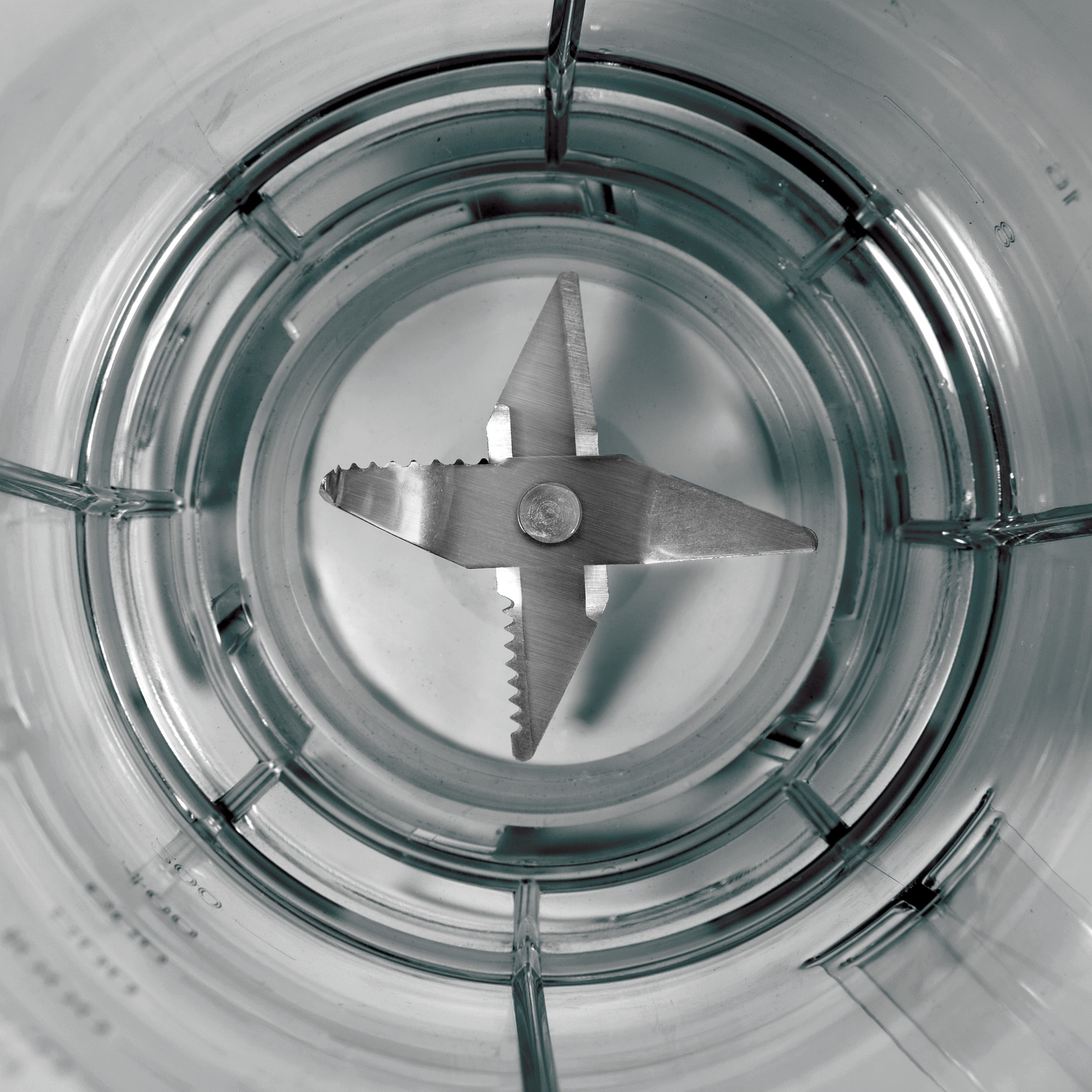 Licuadora Jarra Plástica 1.25L 2 Velocidades 550W Black and Decker BL0002BD