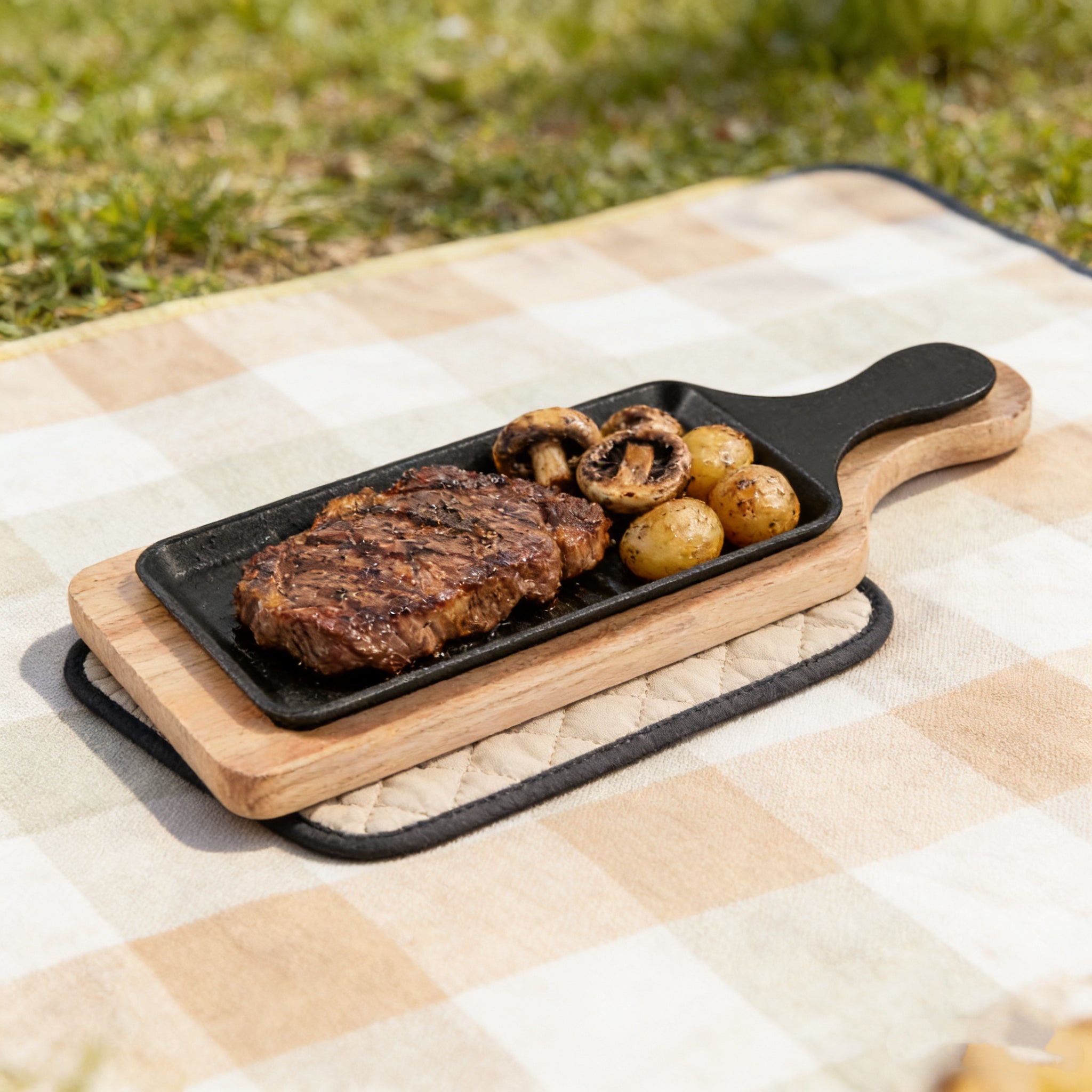 (LLEGANDO 7 DE AGOSTO) Plancha Grill de Hierro Fundido con Base de Madera 45 x 12 cm | Bandeja para Servir y Cocinar | 41502