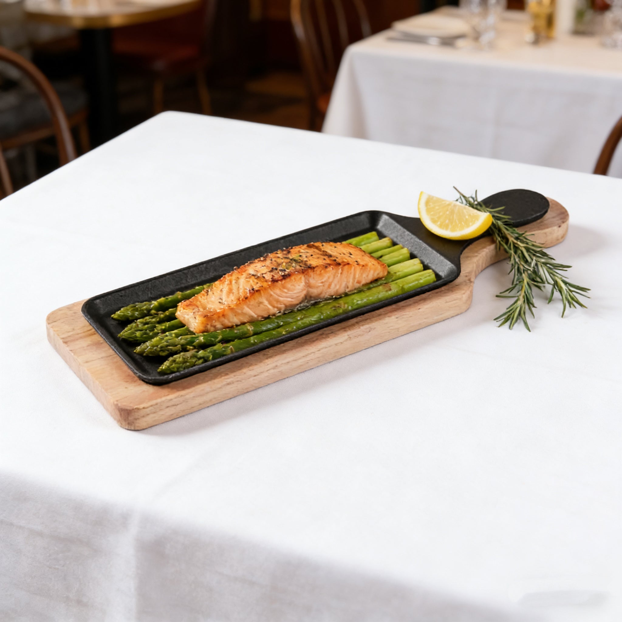 (LLEGANDO 7 DE AGOSTO) Plancha Grill de Hierro Fundido con Base de Madera 45 x 12 cm | Bandeja para Servir y Cocinar | 41502