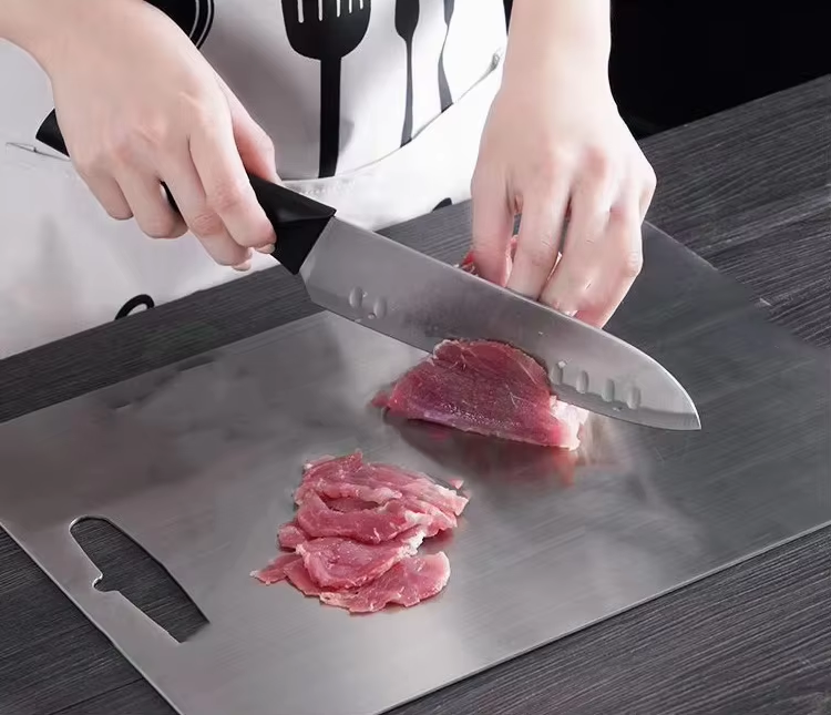 Tabla de Picar de Acero Inoxidable 2 Tamaños Disponibles