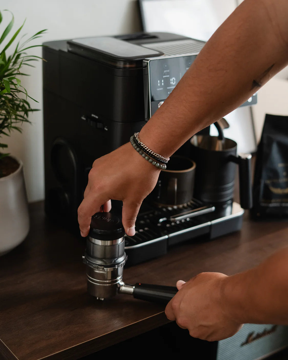 (LLEGANDO 20 DE MARZO) Cafetera Barista Delux Black Espresso Ninja Luxe ES601BK