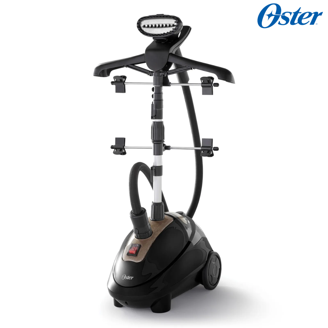 (LLEGANDO 27 DE JULIO) Vaporizador de Ropa Prendas Oster® de Pedestal Vertical con Gancho 360° – GCSTGS7000 | 1600W